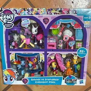 My Little Pony  School of Friendship Collection Pack Walmart Exclusive